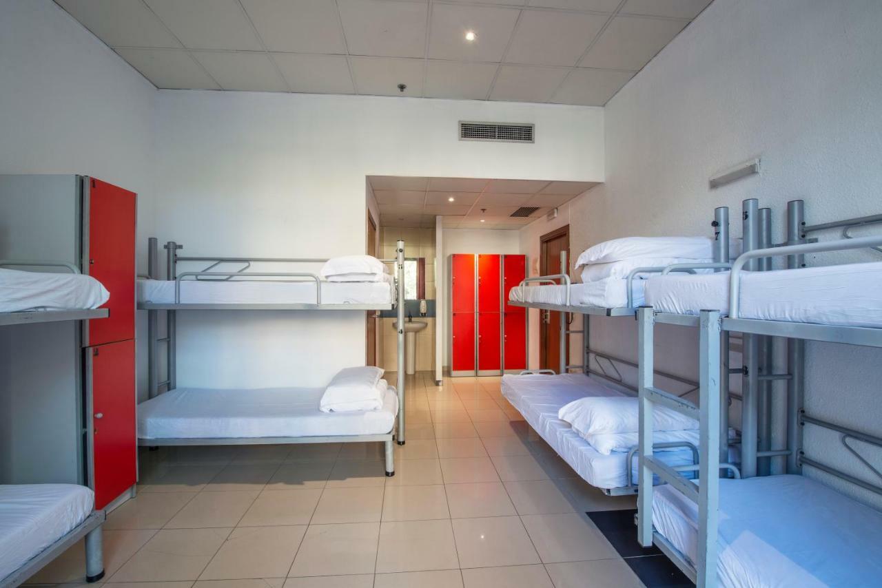 8-Bed Private Room Ensuite