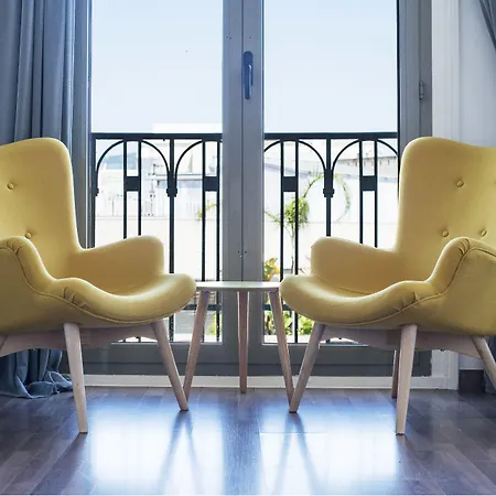 Safestay Passeig de Gràcia-3